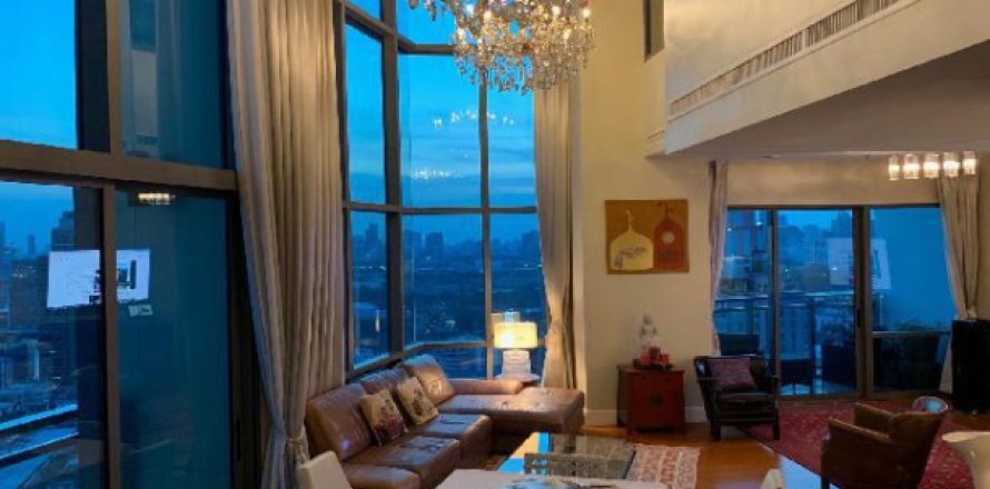Apartamento de 3 dormitorios en Bangkok, Tailandia № 203251