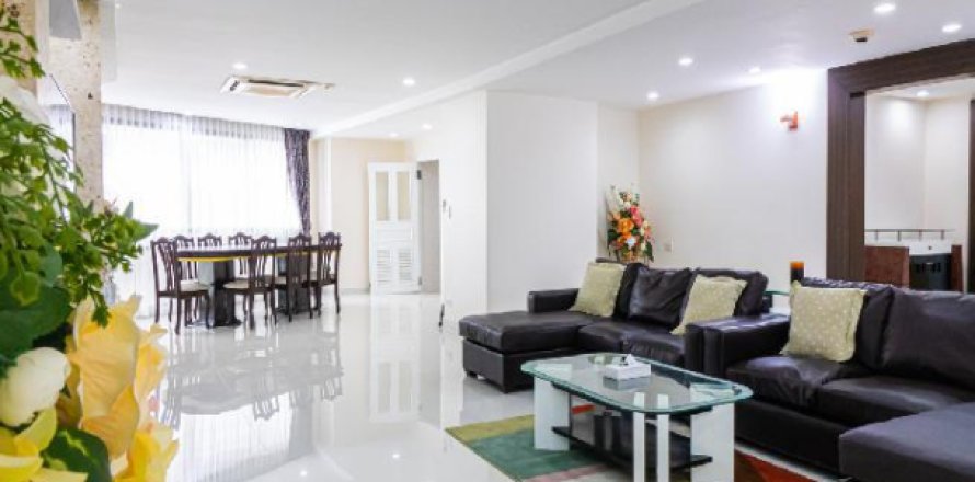 Apartamento de 3 dormitorios en Bangkok, Tailandia № 203252