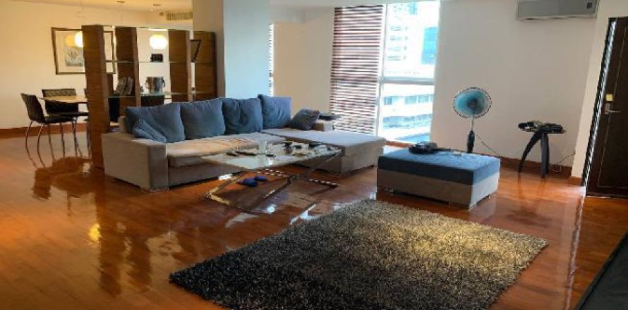 Apartamento de 3 dormitorios en Bangkok, Tailandia № 203250