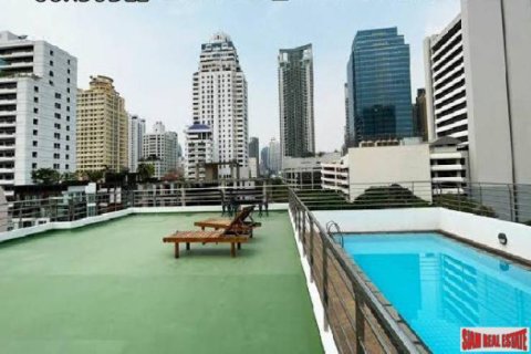 Apartamento de 3 dormitorios en Bangkok, Tailandia № 203250 - foto 4