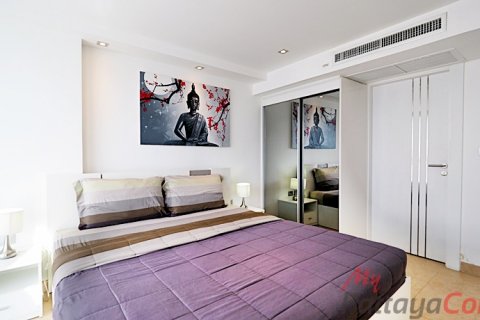 Condominio de 1 dormitorio en Pattaya, Tailandia № 32478 - foto 4