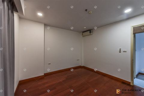 Condo à Bangkok, Thaïlande, 3 chambres № 189997 - photo 2