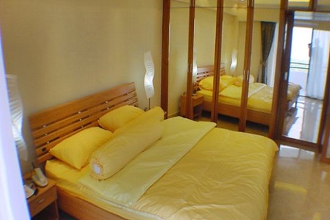 Condominio de 1 dormitorio en Pattaya, Tailandia № 176498 - foto 4