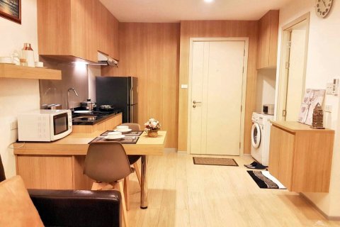Condominio de 1 dormitorio en Pattaya, Tailandia № 176499 - foto 2