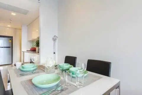 Condominio de 2 dormitorios en Watthana, Bangkok, Tailandia № 149988 - foto 2