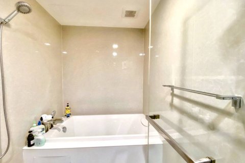 Condominio de 1 dormitorio en Bangkok, Tailandia № 119246 - foto 5