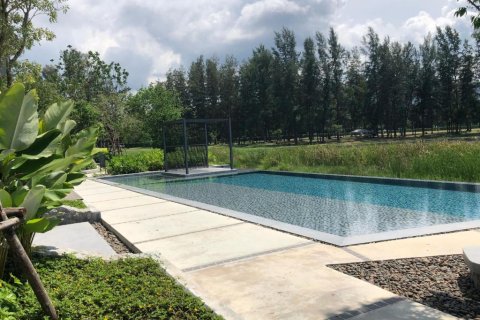 Apartamento de 3 habitaciones en Pattaya, Tailandia № 174068 - foto 12