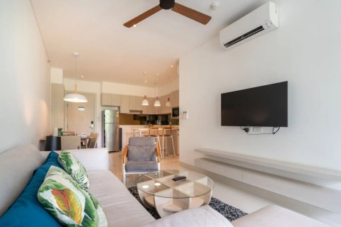 Apartamento de 3 habitaciones en Pattaya, Tailandia № 174068