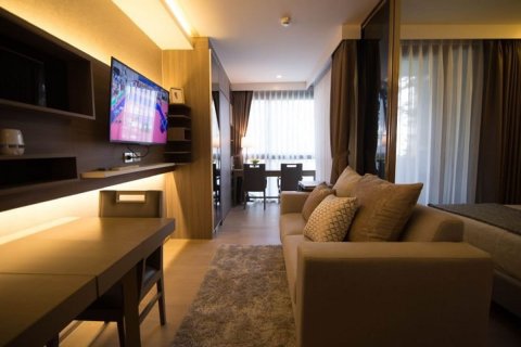 Condominio de 1 dormitorio en Watthana, Bangkok, Tailandia № 200667 - foto 6
