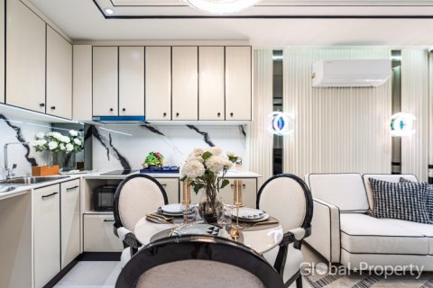 Condominio de 2 dormitorios en Pattaya, Tailandia № 119283 - foto 3