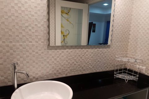 Condominio de 1 dormitorio en Pattaya, Tailandia № 204320 - foto 5