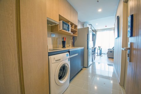 Condominio de 1 dormitorio en Bangkok, Tailandia № 143389 - foto 8