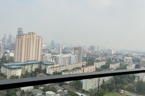 Condominio de 1 dormitorio en Sathon, Bangkok, Tailandia № 143394 - foto 11