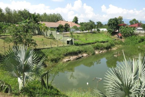 Chalet de 10 dormitorios en Hang Dong, Tailandia № 167576 - foto 7
