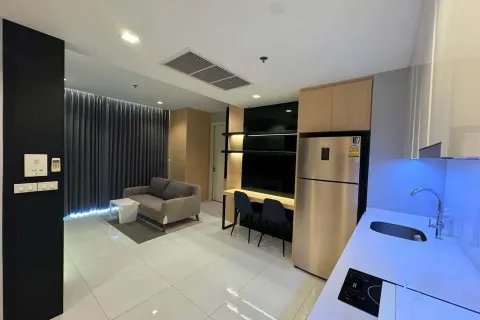 Condominio de 2 dormitorios en Sathon, Bangkok, Tailandia № 167571