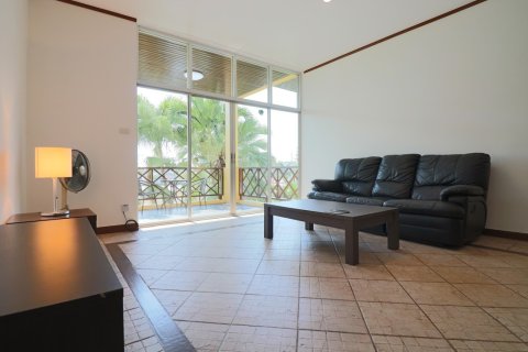 Estudio en el condominio en Jomtien Beach, Pattaya, Tailandia № 204358 - foto 7