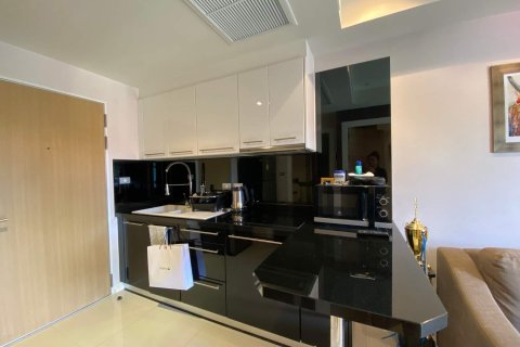 Condominio de 1 dormitorio en Pattaya, Tailandia № 204359 - foto 3