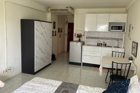 Studio in the Condo on Jomtien Beach, Pattaya, Thailand № 204362