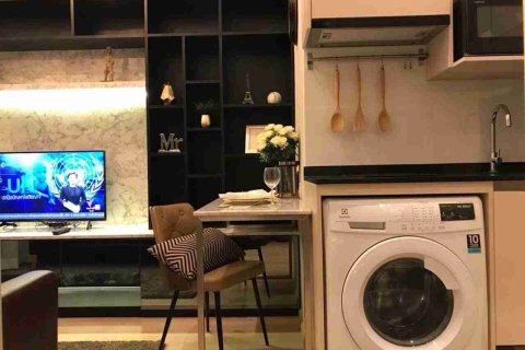 Condominio de 1 dormitorio en Bangkok, Tailandia № 184090 - foto 7