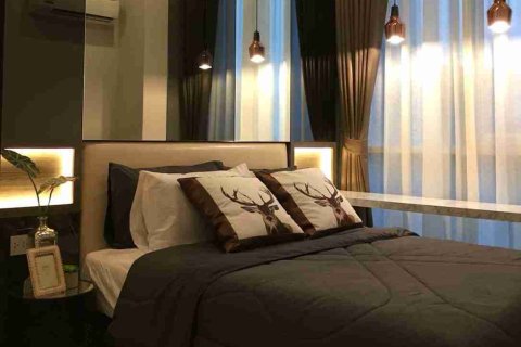 Condominio de 1 dormitorio en Bangkok, Tailandia № 184090 - foto 4