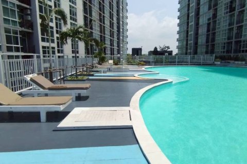 Condo sur Jomtien Beach, Pattaya, Thaïlande, 21 chambre № 222532 - photo 22