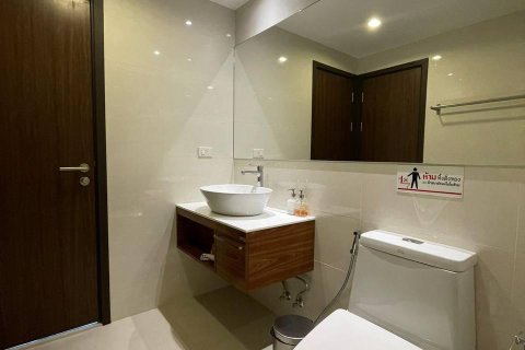 Apartamento de 2 habitaciones en Pattaya, Tailandia № 159788 - foto 9