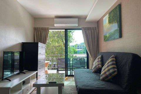 Apartamento de 2 habitaciones en Pattaya, Tailandia № 159788 - foto 2