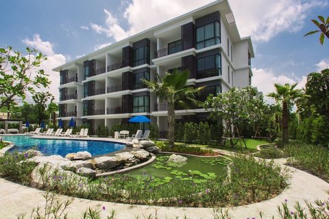 Apartamento de 2 habitaciones en Pattaya, Tailandia № 159788 - foto 11