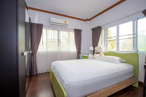 Casa de 3 dormitorios en Chiang Mai, Tailandia № 167144 - foto 23
