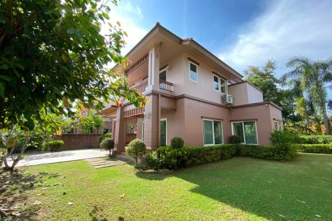 Haus in Chiang Mai, Thailand 3 Schlafzimmer № 167143