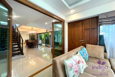 Casa de 3 dormitorios en Chiang Mai, Tailandia № 200381 - foto 4
