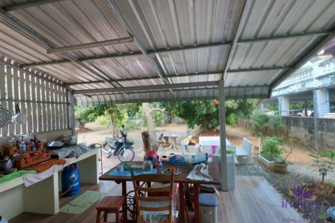 Casa de 4 dormitorios en Hang Dong, Tailandia № 200380 - foto 10