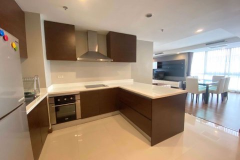 Condominio de 2 dormitorios en Pathum Wan, Bangkok, Tailandia № 47525 - foto 5