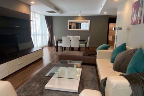 Condominio de 2 dormitorios en Pathum Wan, Bangkok, Tailandia № 47525 - foto 3