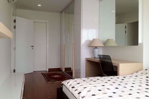 Condominio de 2 dormitorios en Bang Rak, Bangkok, Tailandia № 47527 - foto 7