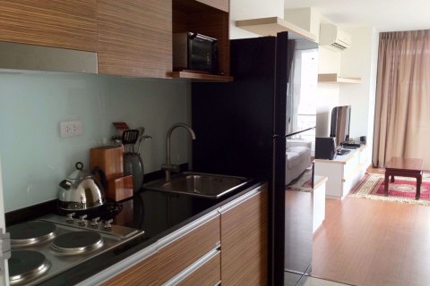 Condominio de 2 dormitorios en Bang Rak, Bangkok, Tailandia № 47527 - foto 5