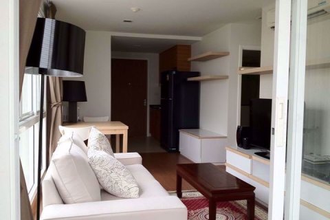 Condo in Bang Rak, Bangkok, Thailand, 2 bedrooms № 47527