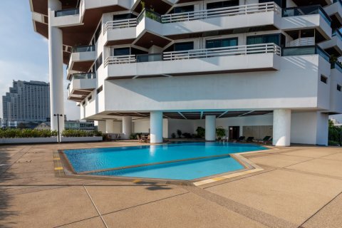 Condominio de 4 dormitorios en Bangkok, Tailandia № 133764 - foto 25