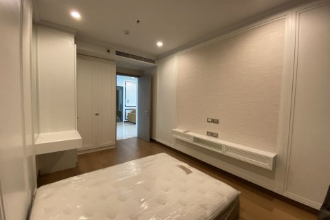 Condo in Watthana, Bangkok, Thailand, 3 bedrooms  № 133761 - photo 27