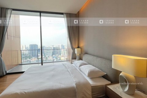 Ático de 4 dormitorios en Bangkok, Tailandia № 133760 - foto 15