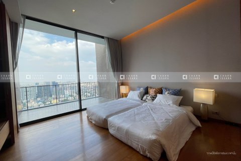 Ático de 4 dormitorios en Bangkok, Tailandia № 133760 - foto 16
