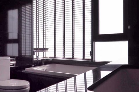 Condominio de 2 dormitorios en Bangkok, Tailandia № 133766 - foto 16