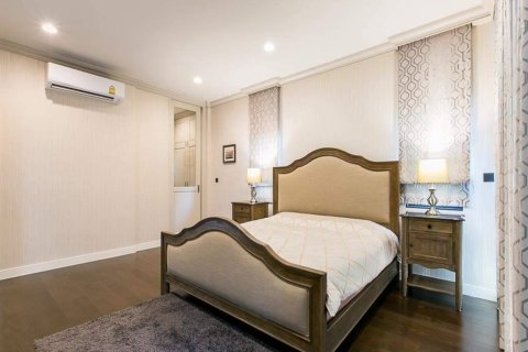 Chalet de 4 dormitorios en Bang Bon, Bangkok, Tailandia № 133765 - foto 6