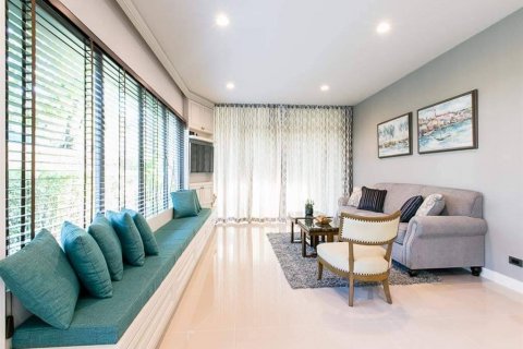 Chalet de 4 dormitorios en Bang Bon, Bangkok, Tailandia № 133765 - foto 13