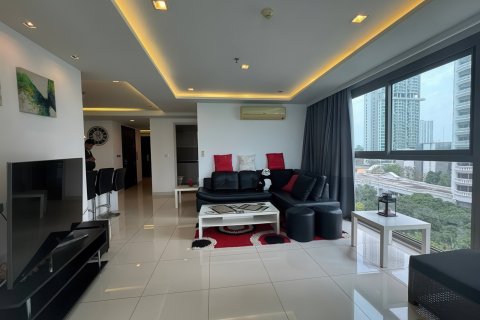Apartamento de 2 dormitorios en Pattaya, Tailandia № 172585 - foto 6
