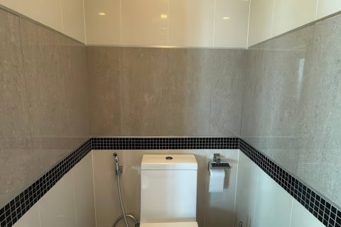 Apartamento de 2 dormitorios en Pattaya, Tailandia № 172585 - foto 16