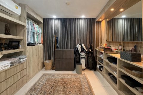 Apartamento de 1 dormitorio en Pattaya, Tailandia № 172586 - foto 15