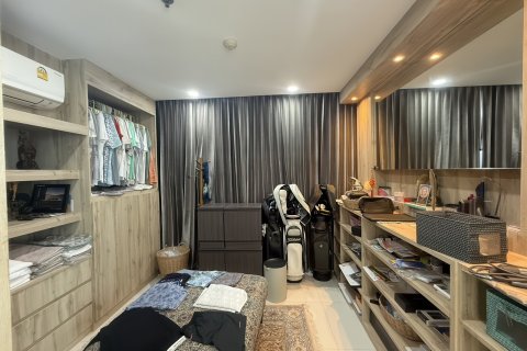 Apartamento de 1 dormitorio en Pattaya, Tailandia № 172586 - foto 17