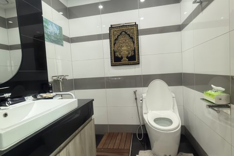 Apartamento de 1 dormitorio en Pattaya, Tailandia № 172586 - foto 19