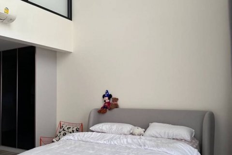 Adosado de 3 dormitorios en Bangkok, Tailandia № 134556 - foto 6